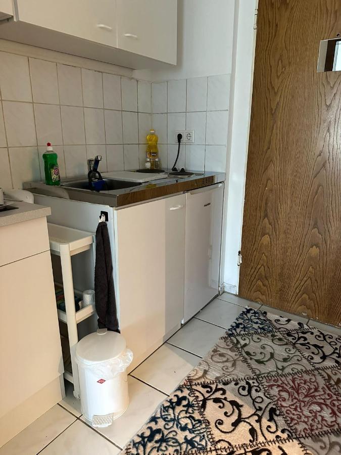 Jasmin'S Apartment Κρέφελντ Εξωτερικό φωτογραφία